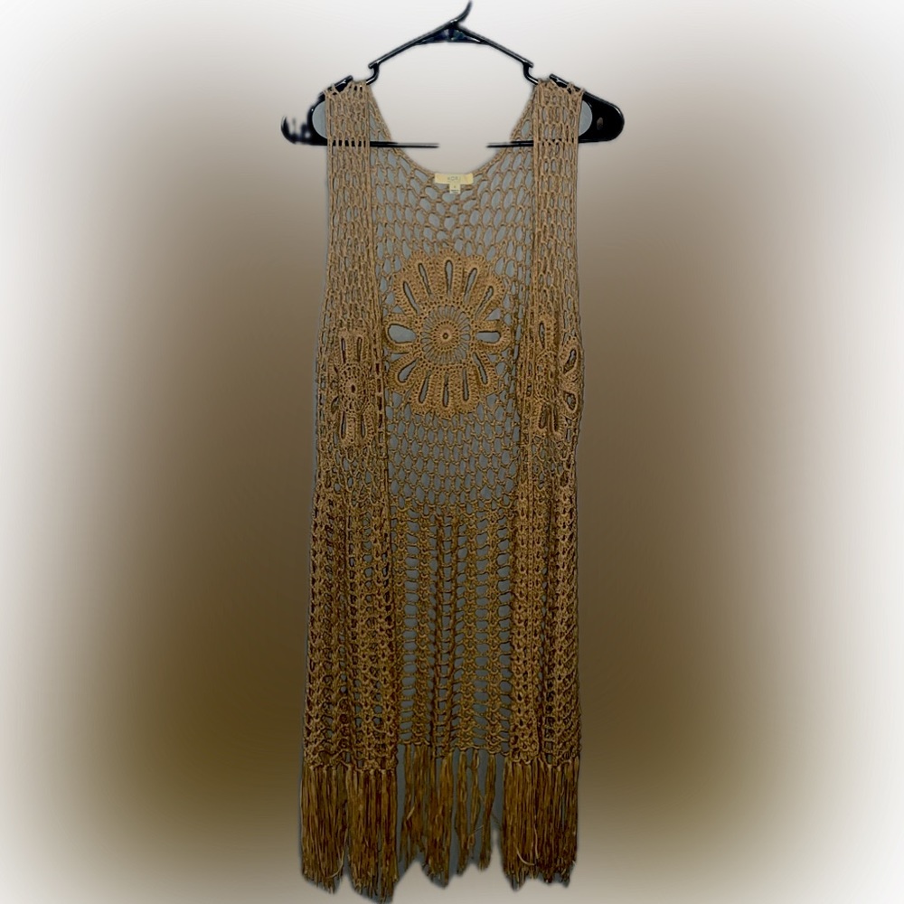 Women’s crotchet top